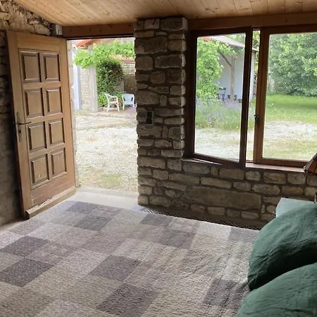 Hébergement de vacances Charmante Maison De Village